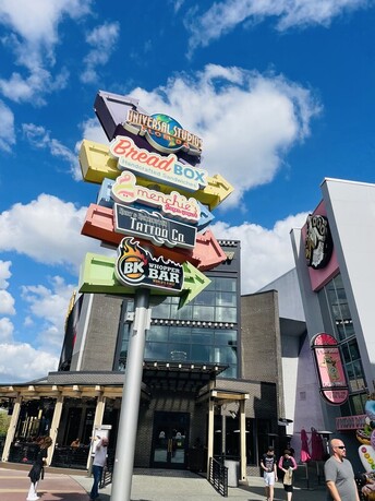 CityWalk Epitomizes Awesome: Take a Seat at Universal Orlando's Dining  Options - MICKEY'S DREAM VACATIONS